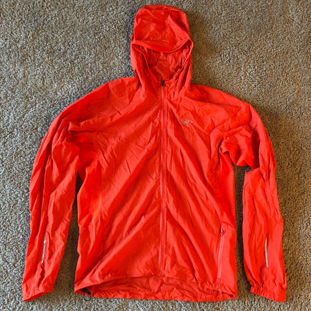 Arc’Teryx Lightweight Packable Jacket